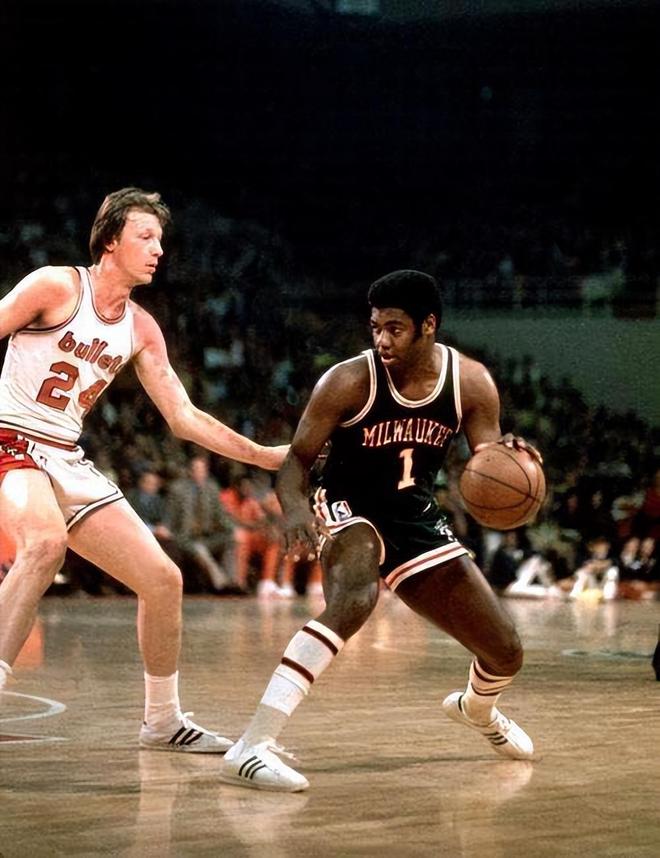 斯成為紅軍 斯成為紅軍